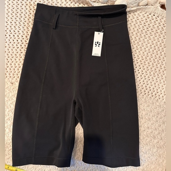 GIGI C Pants - NEW GIGI C SPORT WOMENS SHORT Black Shorts